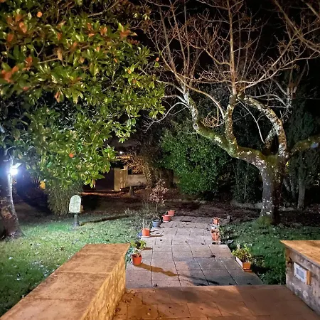 House For 13 People, Heated Pool, Bocce Court Haimps