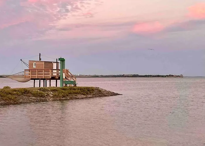 House For 13 People, Heated Pool, Bocce Court Ferienhaus