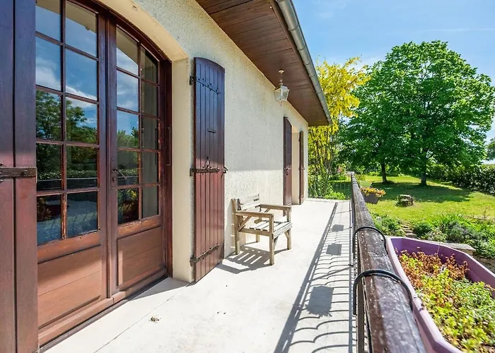 House For 13 People, Heated Pool, Bocce Court Ferienhaus Haimps